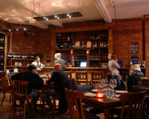 Evuna Manchester