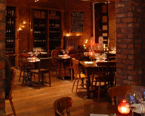 Evuna Manchester