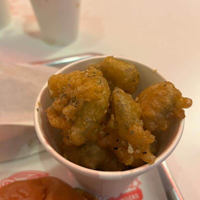 Doug's Hamburgers - Preview March 2025