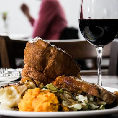 Best Sunday Roasts in Manchester - TNQ
