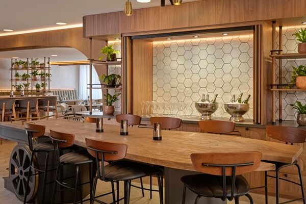 Best restaurants in Manchester Near to Etihad Stadium - Lock 84 At The Reach Manchester