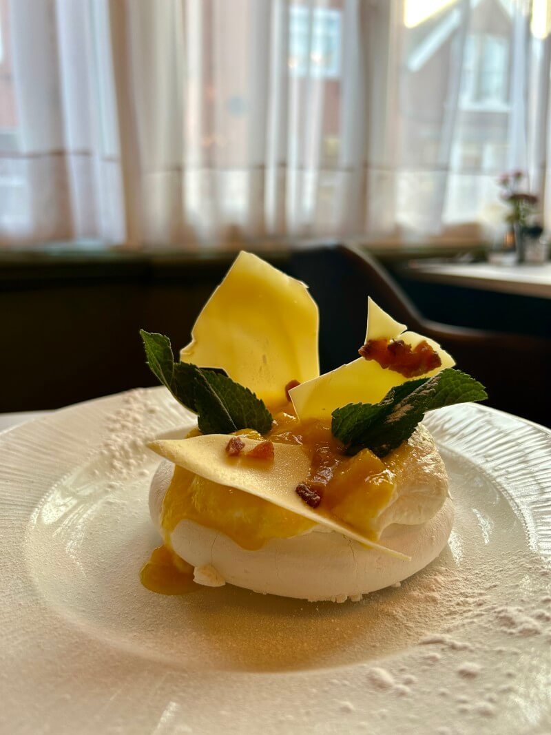 Owen's Kitchen & Bar Preview June 2026