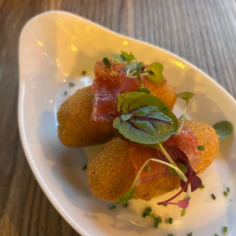 Mari Carmen - Review July 25